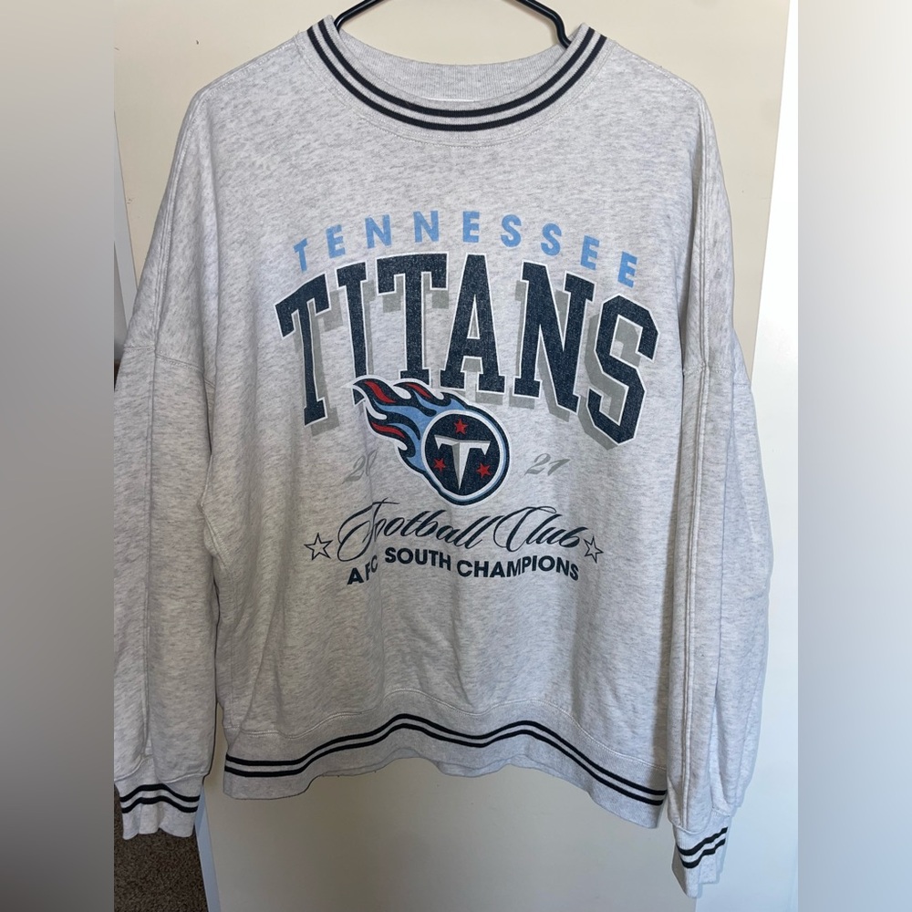 Abercrombie & Fitch Tennessee Titans Oversized Sunday Crew